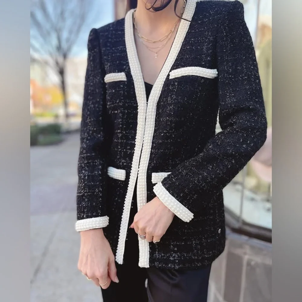 NWT $798 Veronica Beard Kemsley Pearl-embellished Black and White Tweed Jacket